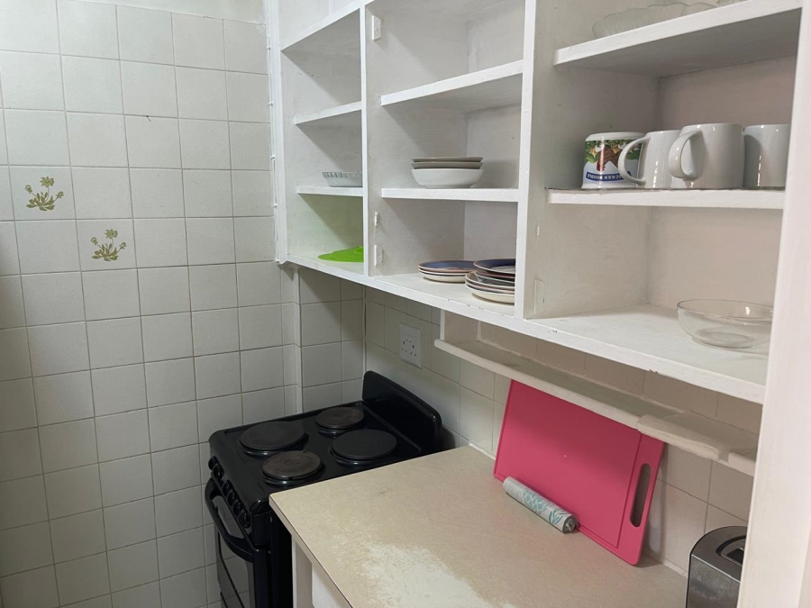 1 Bedroom Property for Sale in Summerstrand Eastern Cape